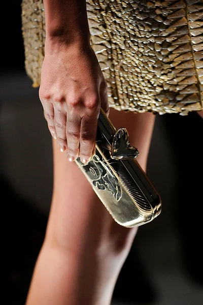 Look 57